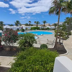 https://precioso-apartamento-en-playa-bastin.in-canary-islands.com