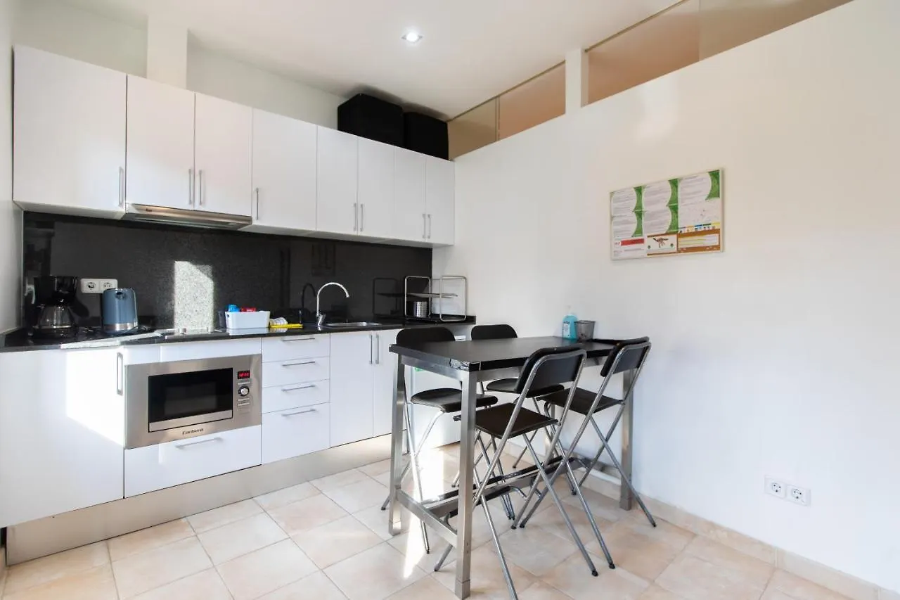 Nice Apartment In Gracia - Torrent De L'Olla Spain