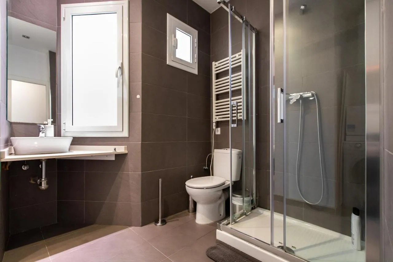 Nice Apartment In Gracia - Torrent De L'Olla Spain