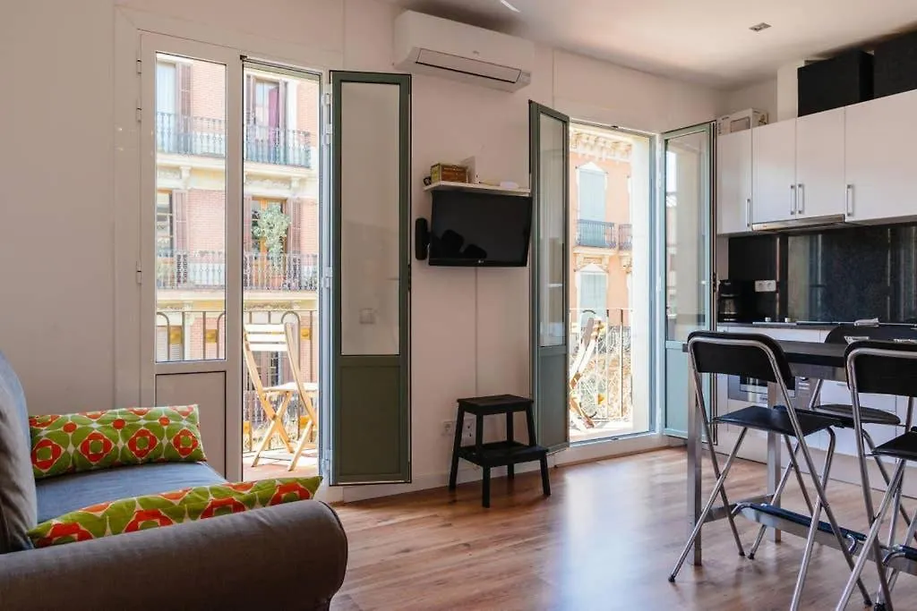 Nice Apartment In Gracia - Torrent De L'Olla Spain